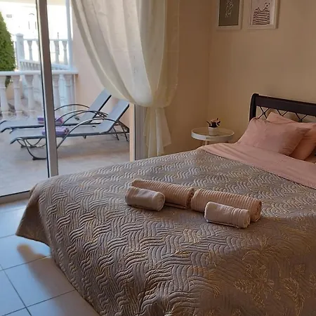 Nissi Golden Sands Free Wifi *