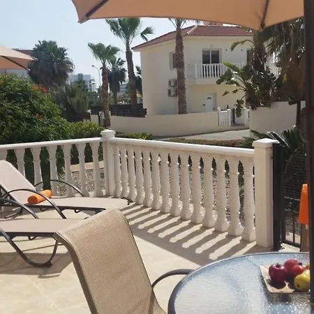 Nissi Golden Sands Free Wifi Apartment