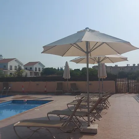 Nissi Golden Sands Free Wifi Apartament *