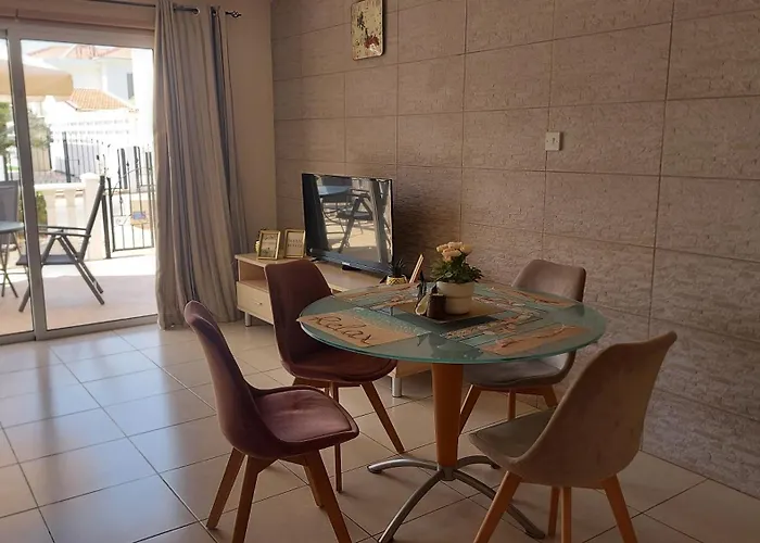 Nissi Golden Sands Free Wifi *